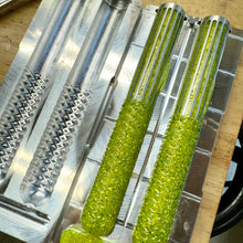 Load image into Gallery viewer, 6" Big Bertha Tube Mold w/ Pre-Cut Tails