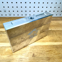 Load image into Gallery viewer, Curly Grub 2.5” Mold