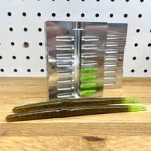 Load image into Gallery viewer, Tail Mold for 6" GeoStick
