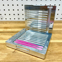 Load image into Gallery viewer, 3" Trout Worm Mold